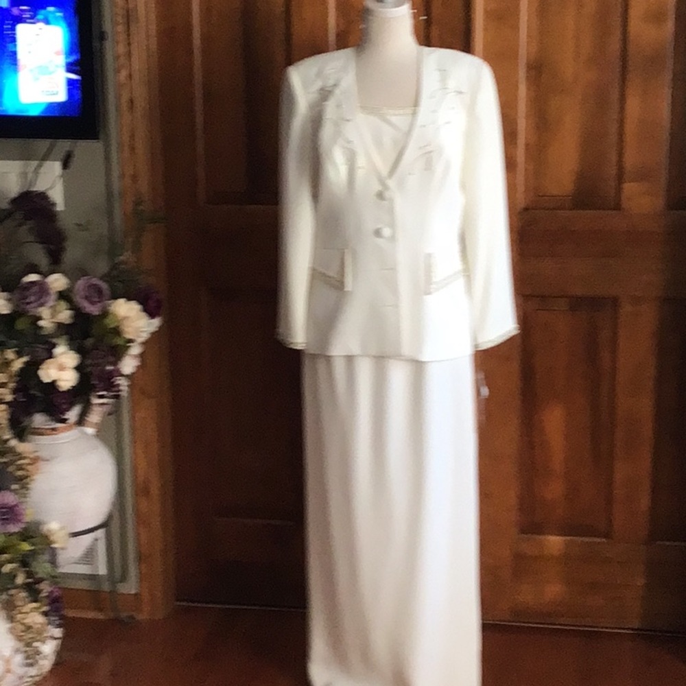 3 piece tank, straight skirt n jacket from Boutique